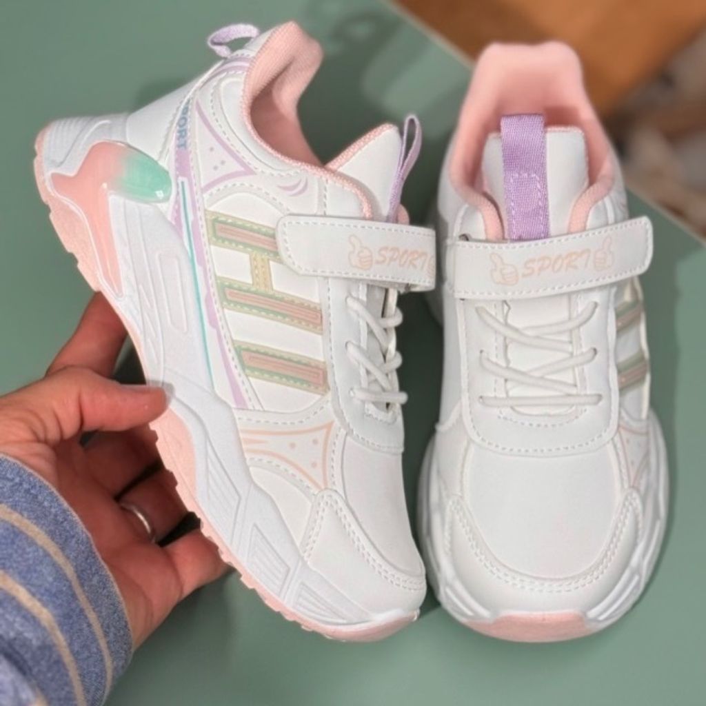 خرید آنلاین کتونی بچگانه طرح سه خط برند K-Z کد 4061203