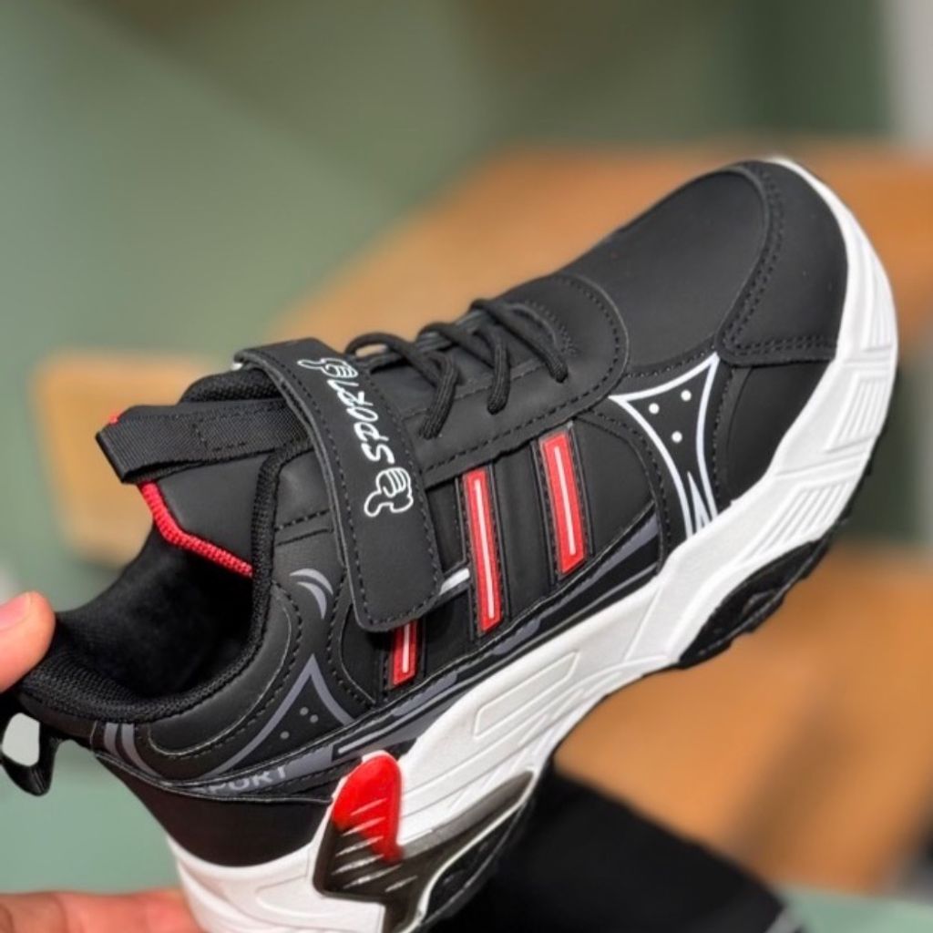 فروش اینترنتی کتونی بچگانه طرح سه خط برند K-Z کد 4061203