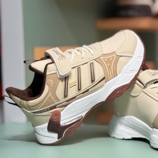 کتونی بچگانه طرح سه خط برند K-Z کد 4061203