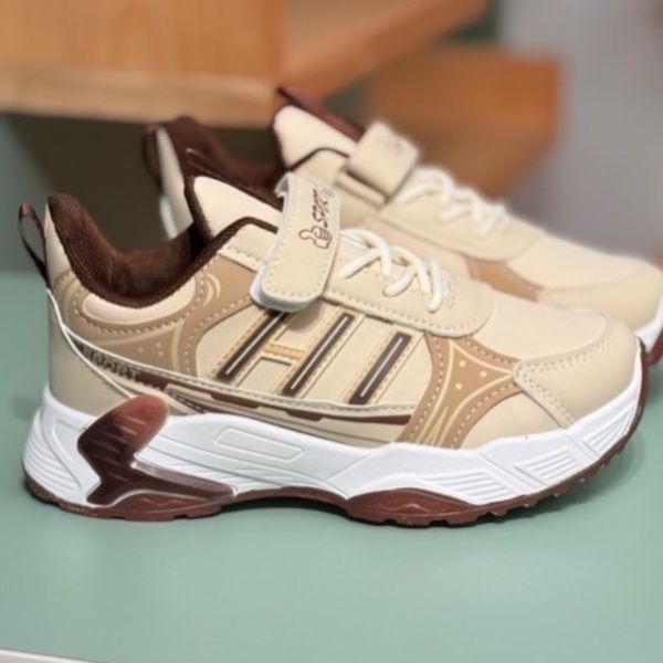 کتونی بچگانه طرح سه خط برند K-Z کد 4061203