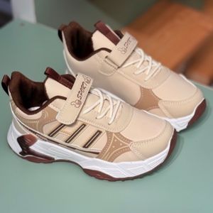 فروش اینترنتی کتونی بچگانه طرح سه خط برند K-Z کد 4061203