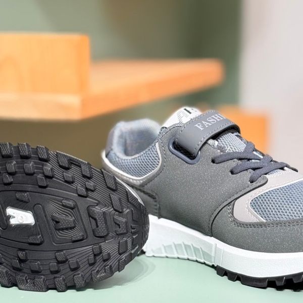 کتونی بچگونه طرح H 999 برند Trip کد 4061206