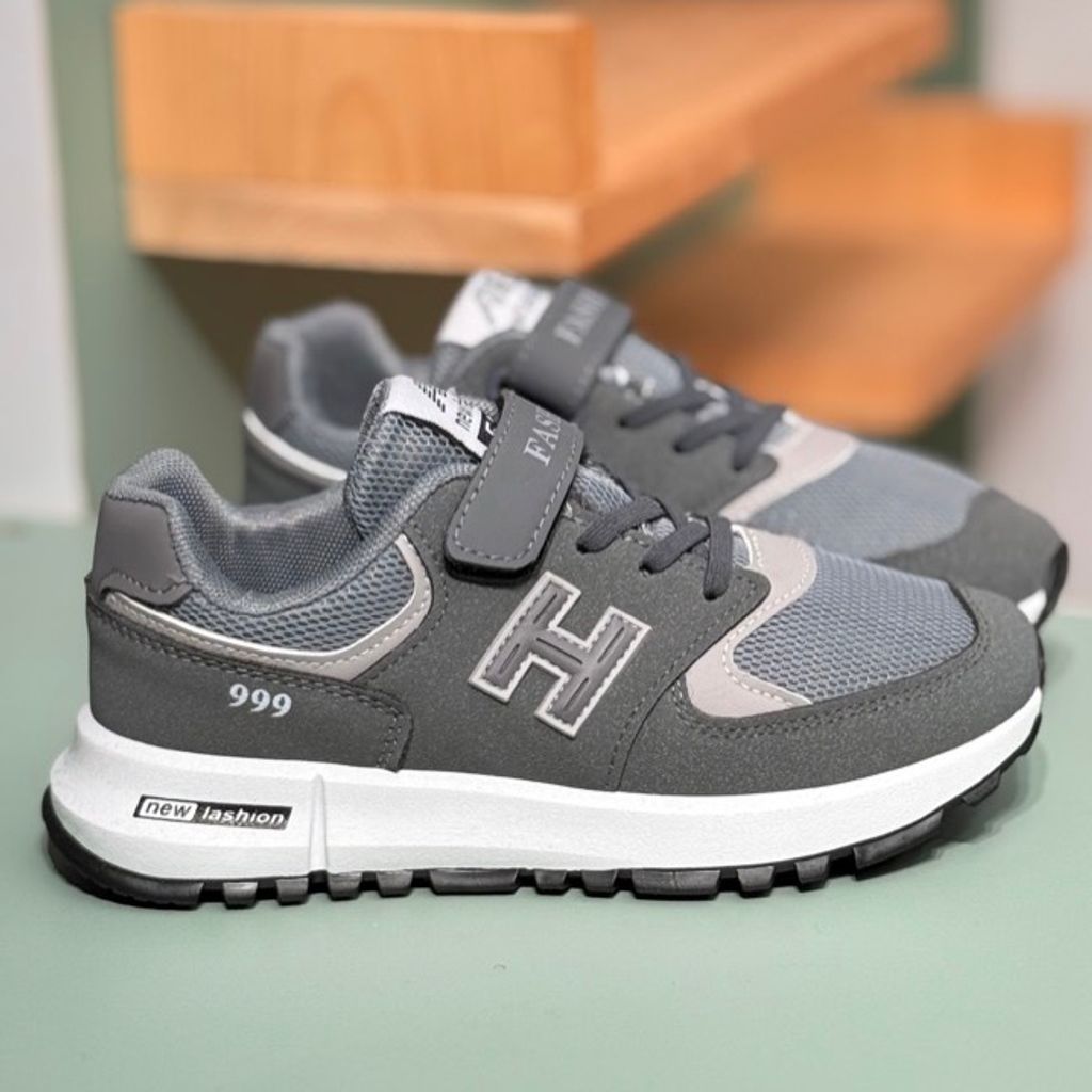 خرید اینترنتی قیمت کتونی بچگونه طرح H 999 برند Trip کد 4061206