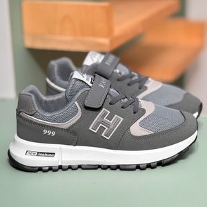 خرید اینترنتی قیمت کتونی بچگونه طرح H 999 برند Trip کد 4061206