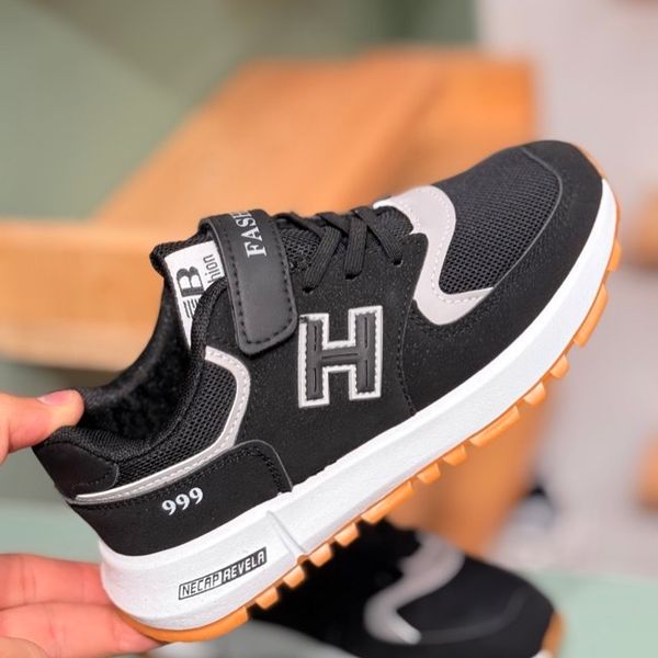 کتونی بچگونه طرح H 999 برند Trip کد 4061206