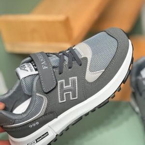 قیمت کتونی بچگونه طرح H 999 برند Trip کد 4061206