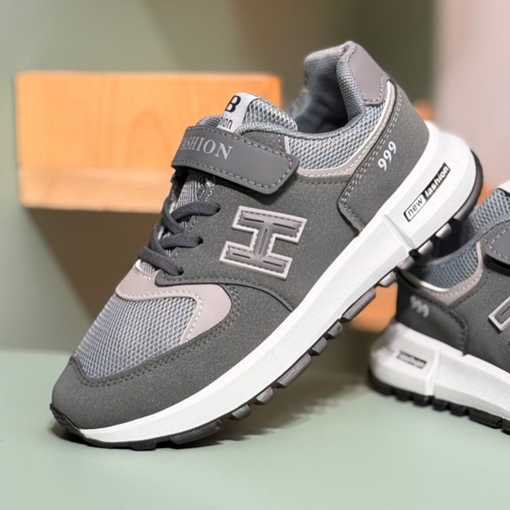 خرید اینترنتی قیمت کتونی بچگونه طرح H 999 برند Trip کد 4061206