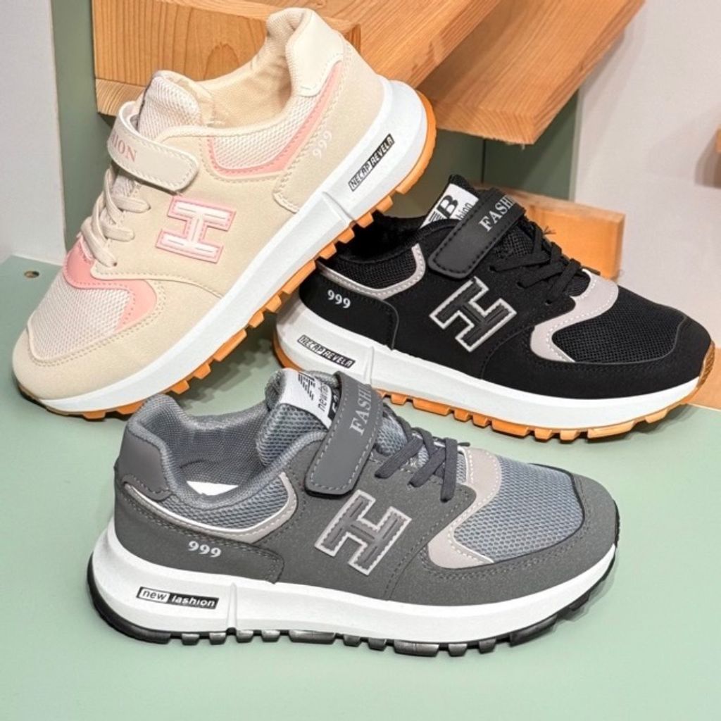 خرید اینترنتی کتونی بچگونه طرح H 999 برند Trip کد 4061206