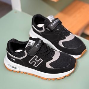 خرید آنلاین کتونی بچگونه طرح H 999 برند Trip کد 4061206