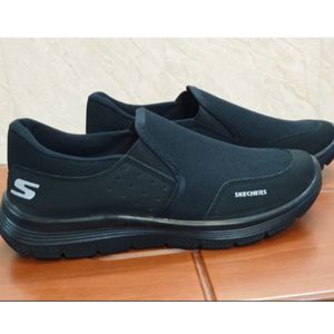 خرید اینترنتی کفش راحتی مردانه