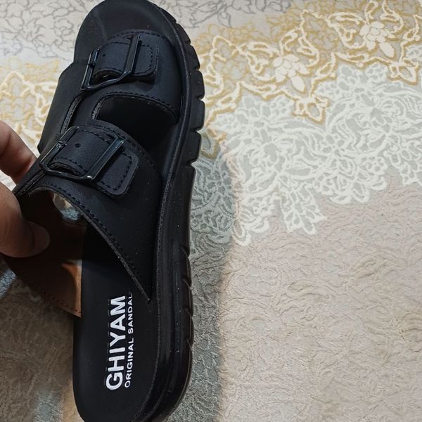 صندل مردانه