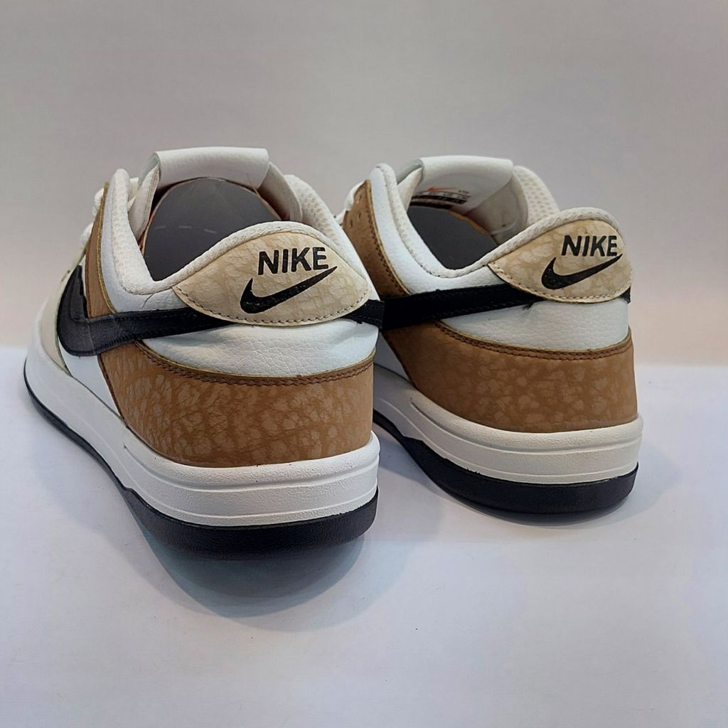 خرید آنلاین کتونی نایک جردن وان قلبی کرم قهوای Nike Jordan 1