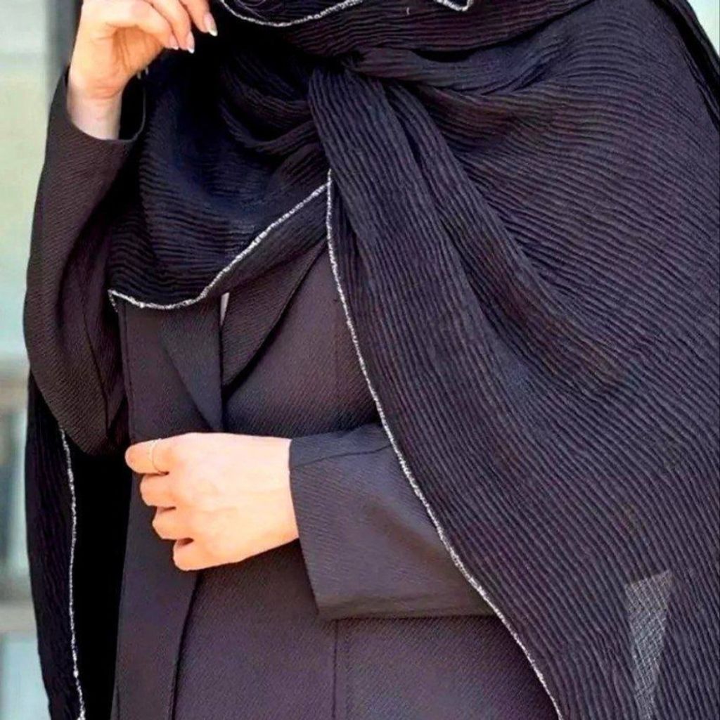 خرید آنلاین شال مشکی برشکا دور شاین