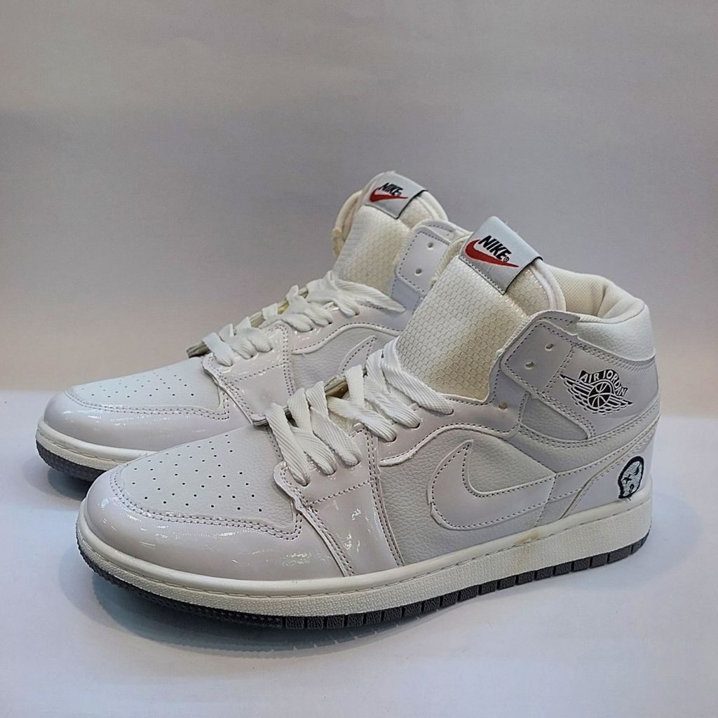مشخصات کتونی نایک جردن وان ساقدار سفید Nike Jordan 1