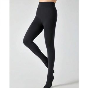 خرید انلاین جوراب شلواری زنانه داخل کرک پنتی فری سایز اورجینال صادراتی