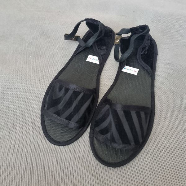 صندل روفرشی مخمل طرحدار سایز 37 تا 40