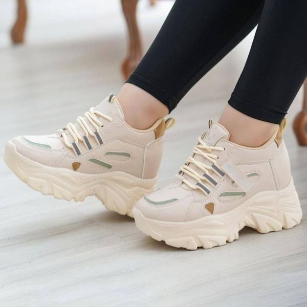 کفش اسپرت لژ مخفی