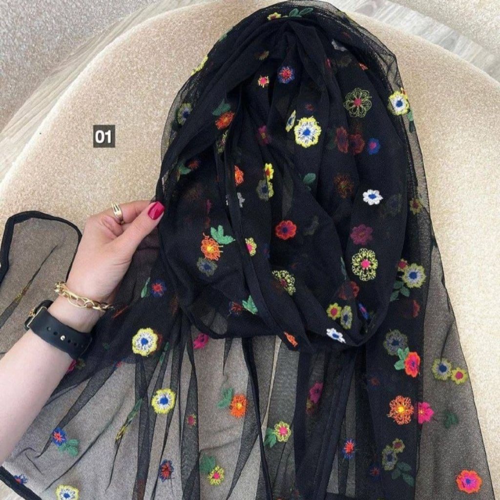 خرید انلاین شال تور گل‌ ابریشم ستلند