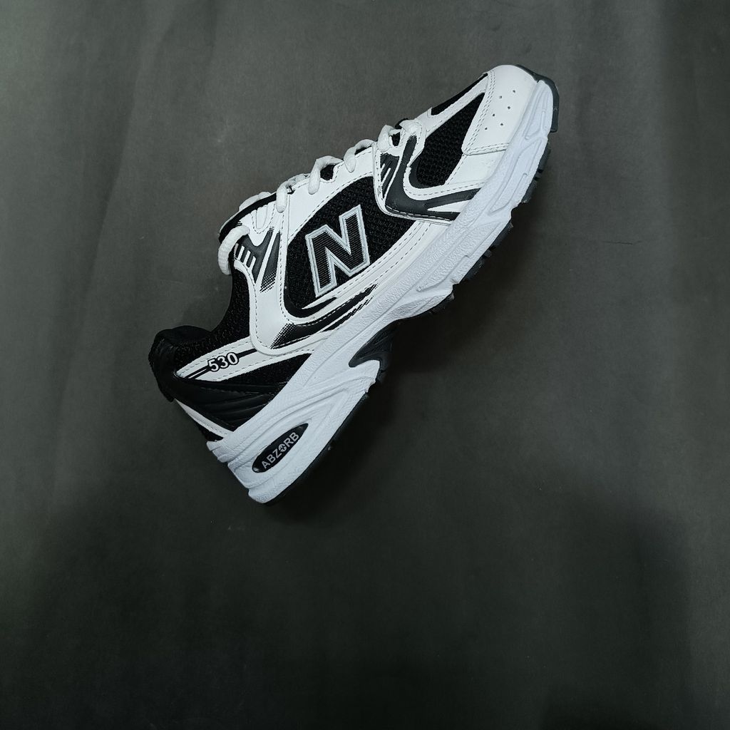 قیمت ارزان کتونی مردانه نیوبالانس 530 سفید مشکی کیفیت بالا