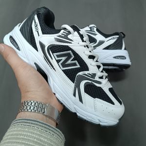 خرید آنلاین کتونی مردانه نیوبالانس 530 سفید مشکی کیفیت بالا