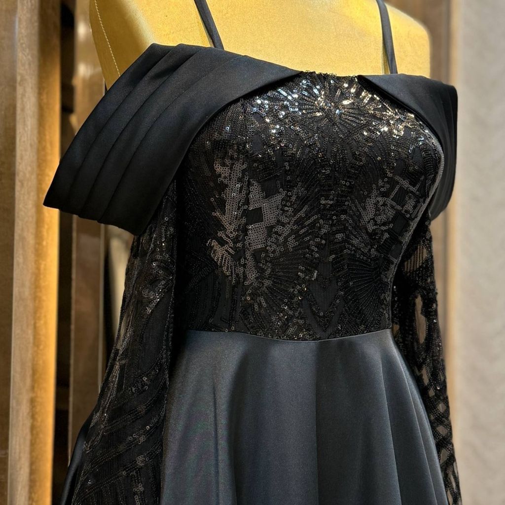 خرید انلاین پولک ترک و دامن ساتن آمریکایی