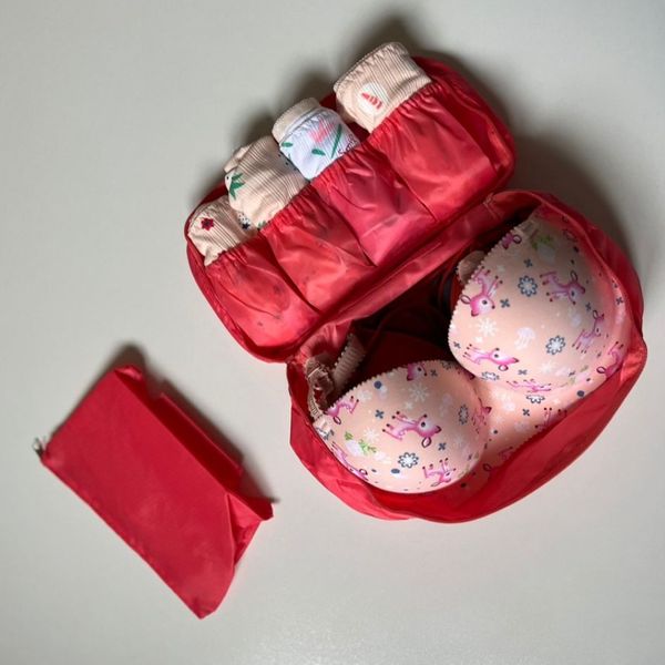 کیف لباس زیر مسافرتی