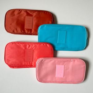 قیمت کیف لباس زیر مسافرتی