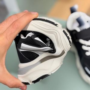 خرید اینترنتی قیمت کتونی بچگانه طرح Arate کد 4061307