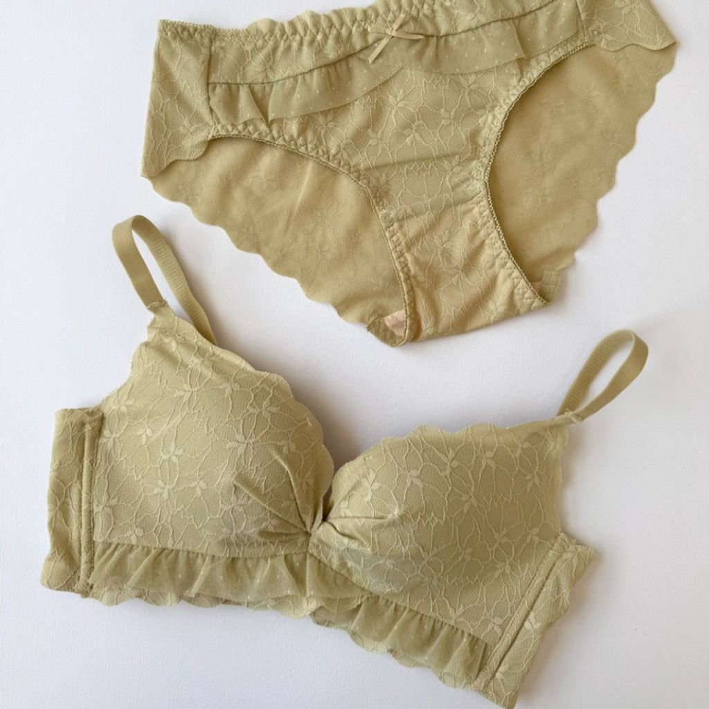 خرید آنلاین ست پوش آپ گیپور سیسیل