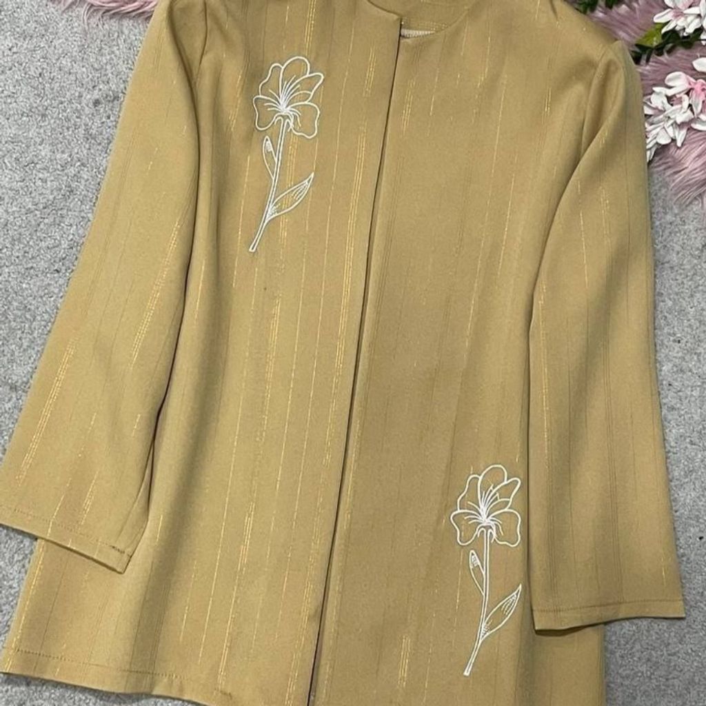 فروش اینترنتی مانتو کتی لاله