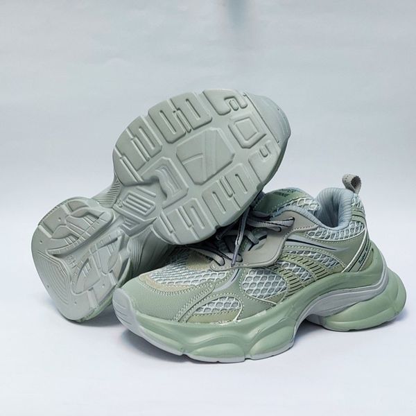 کتونی سوپر وینی Super Winnie با کیفیت بالا