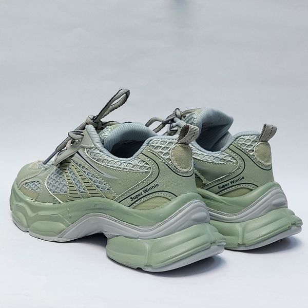 کتونی سوپر وینی Super Winnie با کیفیت بالا