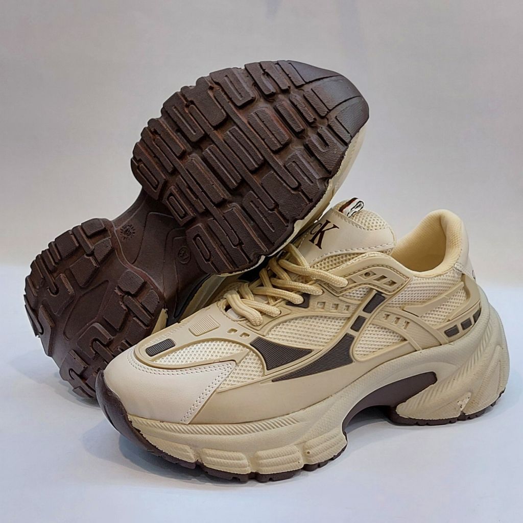 قیمت کتونی فشن کلوین کلاین Calvin Klein با کیفیت