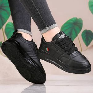 کتونی شیک602 اسپرت