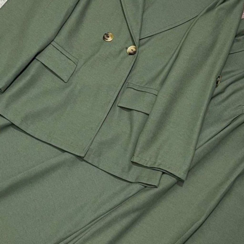 فروش اینترنتی کت شلوار رویا