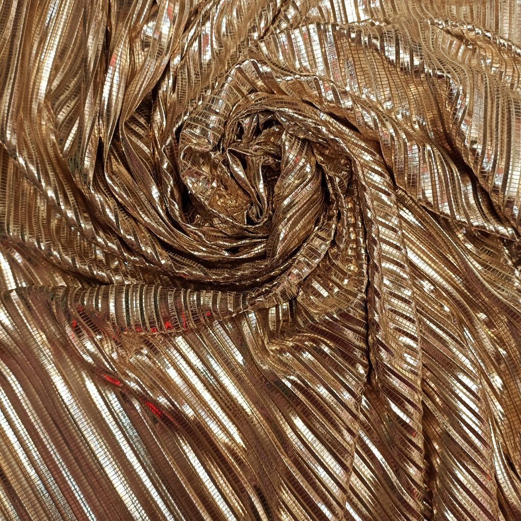 مشخصات پارچه پلیسه طلایی