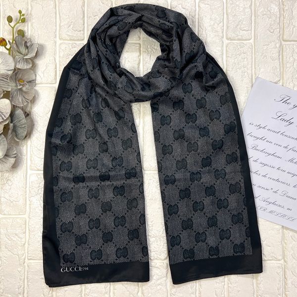 شال ابریشم توییل