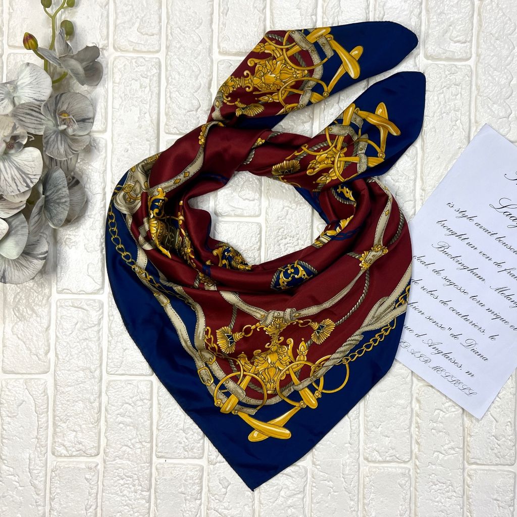 خرید اینترنتی روسری ابریشم ساتن