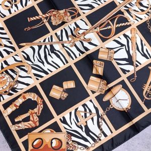 مشخصات مینی اسکارف ابریشم توییل