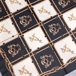 مشخصات مینی اسکارف ابریشم توییل