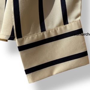 فروش اینترنتی شومیز زنانه boohoo