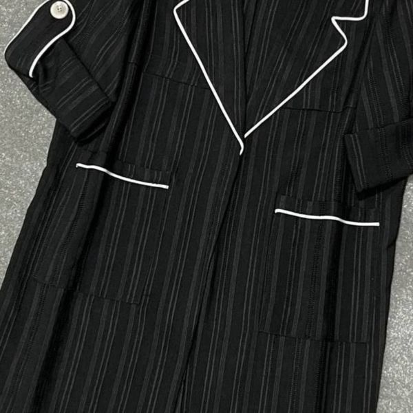 مانتو یقه انگلیسی هستی