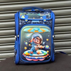 خرید اینترنتی قیمت کوله پشتی بچگانه صندوقی طرح Space برند K-Z کد 4061602