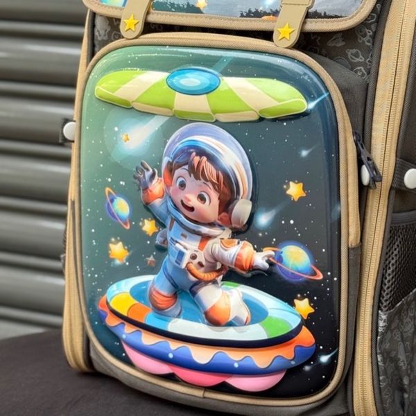 کوله پشتی بچگانه صندوقی طرح Space برند K-Z کد 4061602