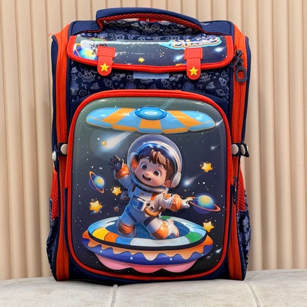 خرید اینترنتی قیمت کوله پشتی بچگانه صندوقی طرح Space از K-Z کد 4061602