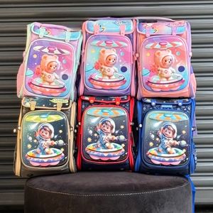 خرید اینترنتی قیمت کوله پشتی بچگانه صندوقی طرح Space برند K-Z کد 4061602