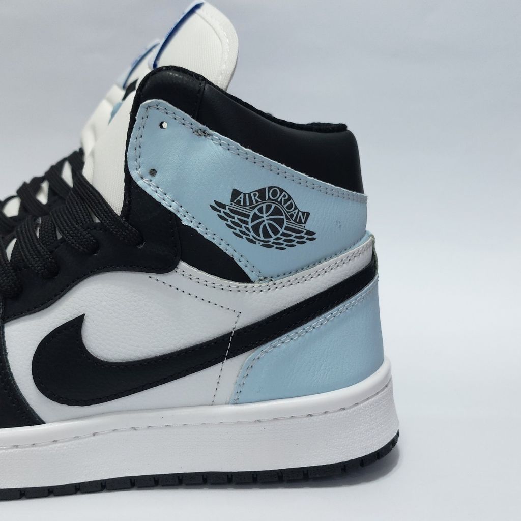 قیمت ارزان کتونی پرطرفدار نایک جردن وان ساقدار Nike Jordan 1