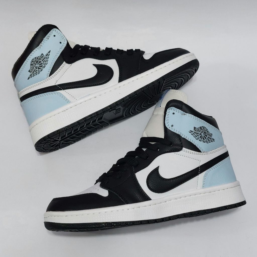 خرید اینترنتی کتونی پرطرفدار نایک جردن وان ساقدار Nike Jordan 1