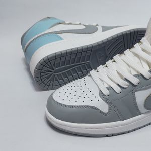 فروش اینترنتی کتونی پرطرفدار جردن وان ساقدار Nike Jordan
