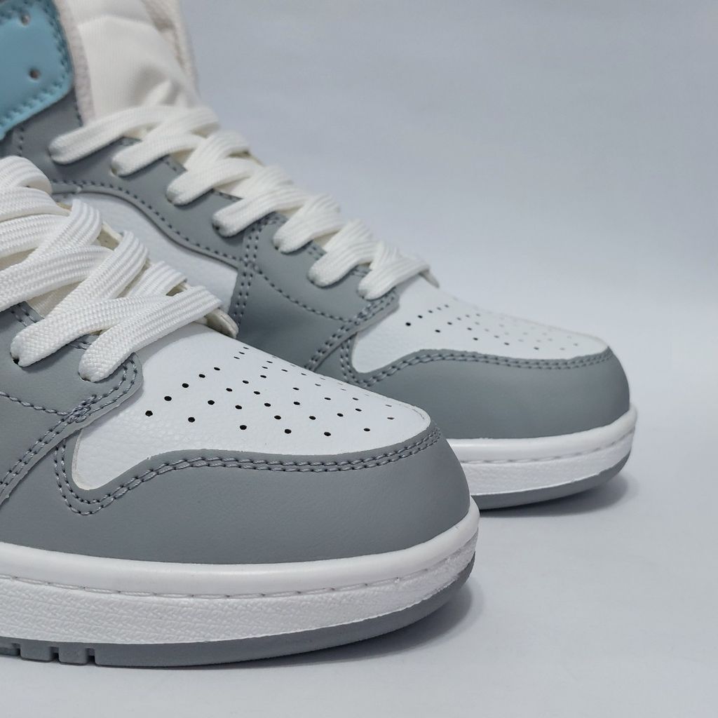 خرید اینترنتی کتونی پرطرفدار جردن وان ساقدار Nike Jordan